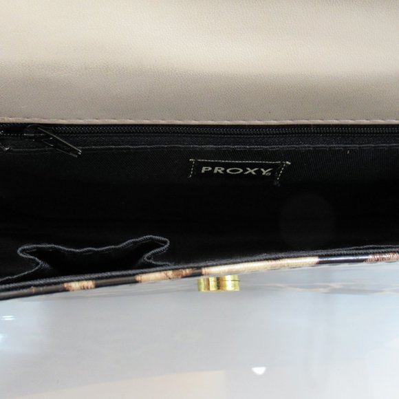 PROXY BY REMAC Leopard Patent Handbag - Picture 5 of 8